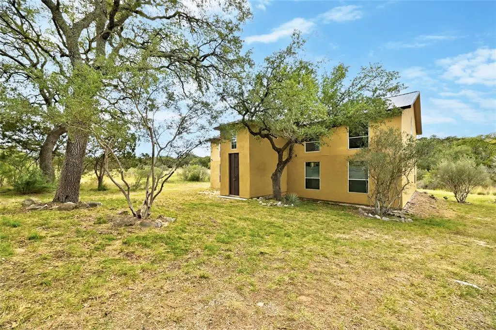 2401 Saddle Gun, Horseshoe Bay, TX 78657 - Image #1