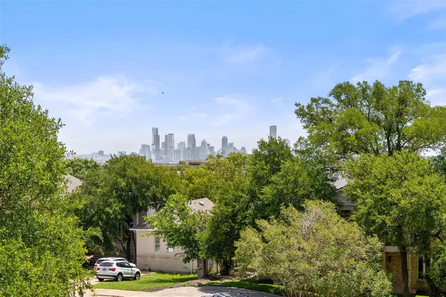 1904 Steamboat Springs Cv, Austin, TX 78746 - #3