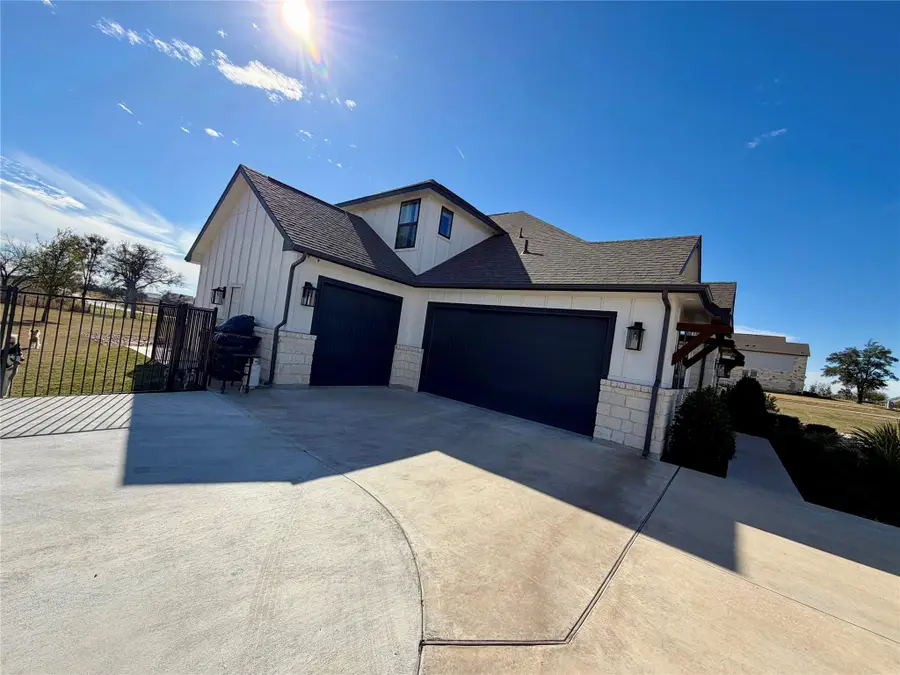 217 Northcrest Dr, Liberty Hill, TX 78642 - Image #2