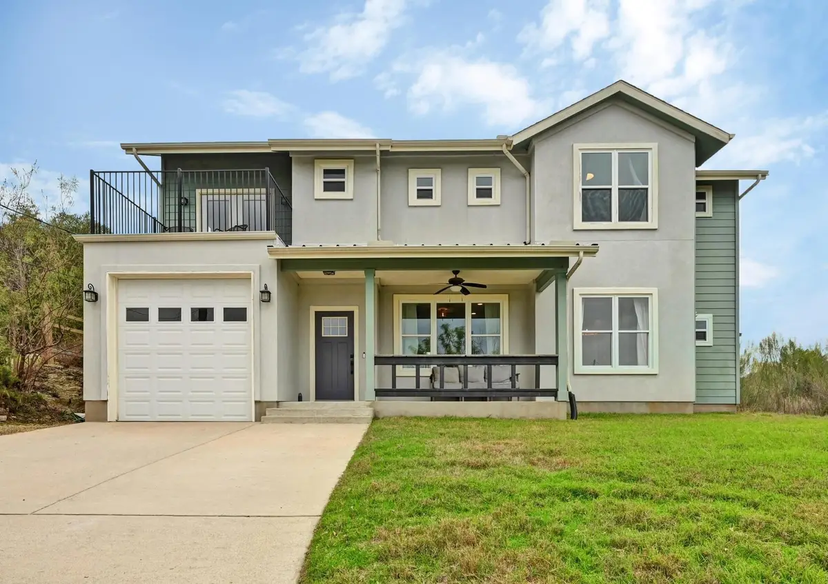 17305 Lake Wood Cir, Dripping Springs, TX 78620 - Image #1