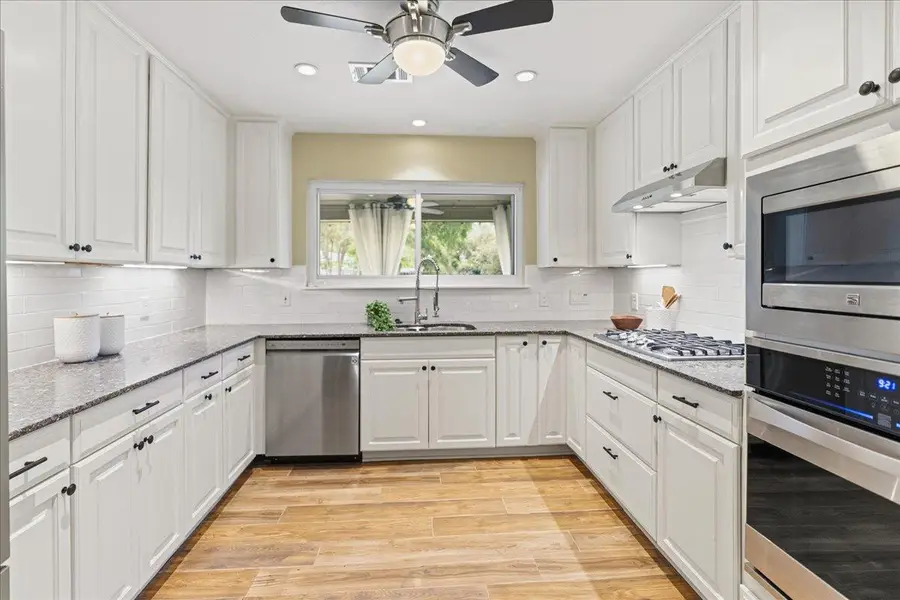 10408 Pinehurst Dr, Austin, TX 78747 - #3