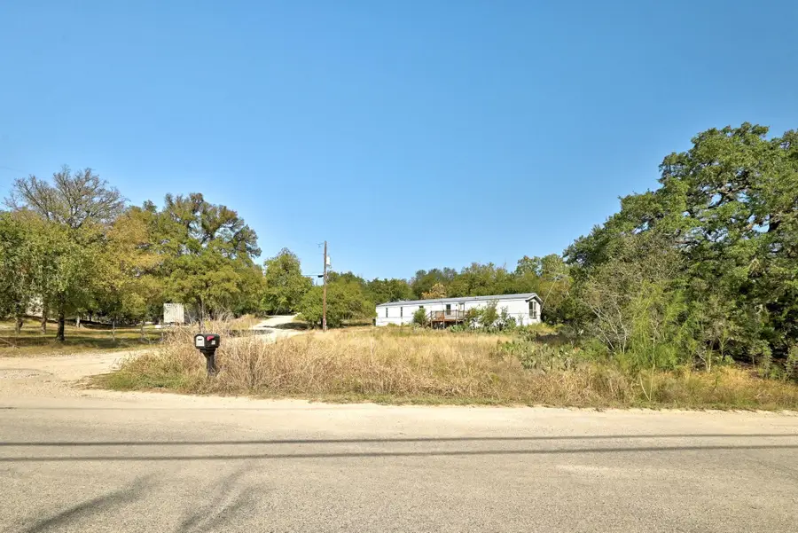 351 Oak Mdws, San Marcos, TX 78666 - Image #3