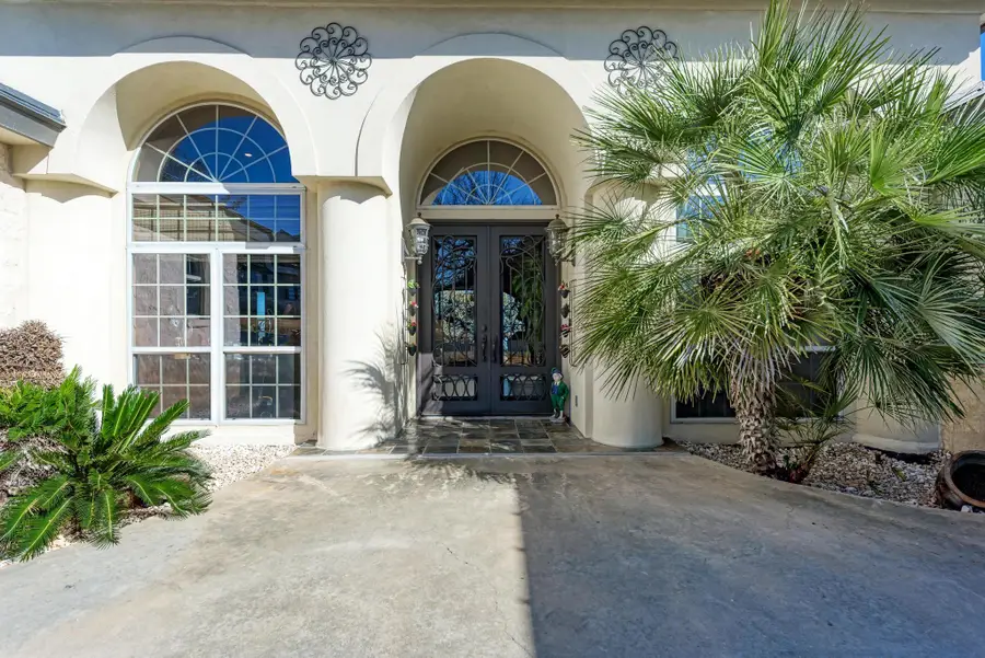 303 Left Ln, Horseshoe Bay, TX 78657 - #2