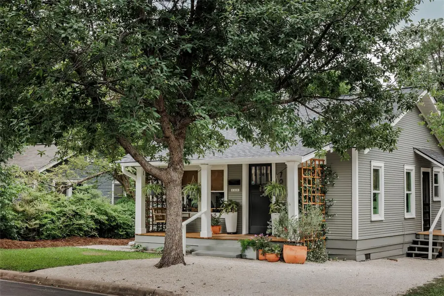 703 E 45th 1/2 St, Austin, TX 78751 - #2