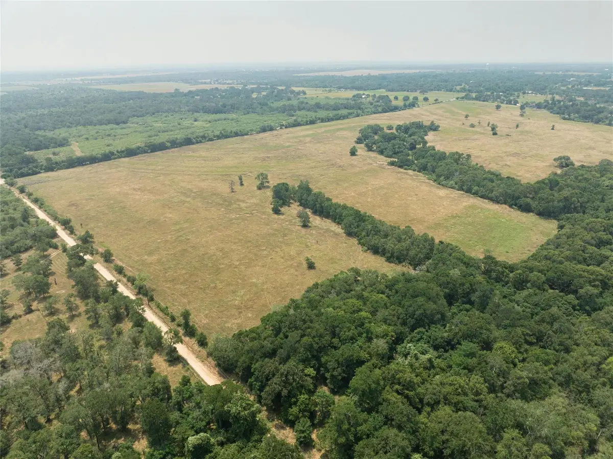 475 County Line Rd, Dale, TX 78616 - Image #1