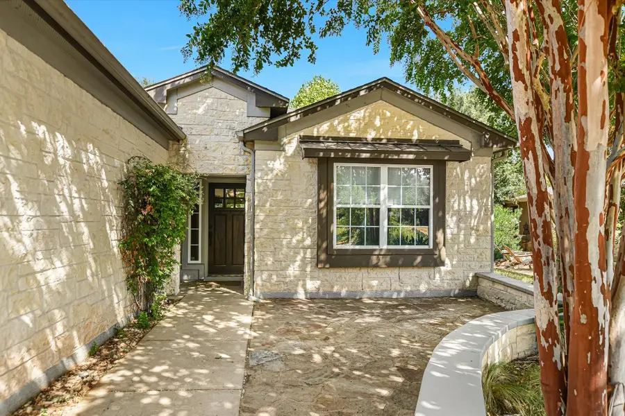 516 Independence Creek Ln, Georgetown, TX 78633 - #3