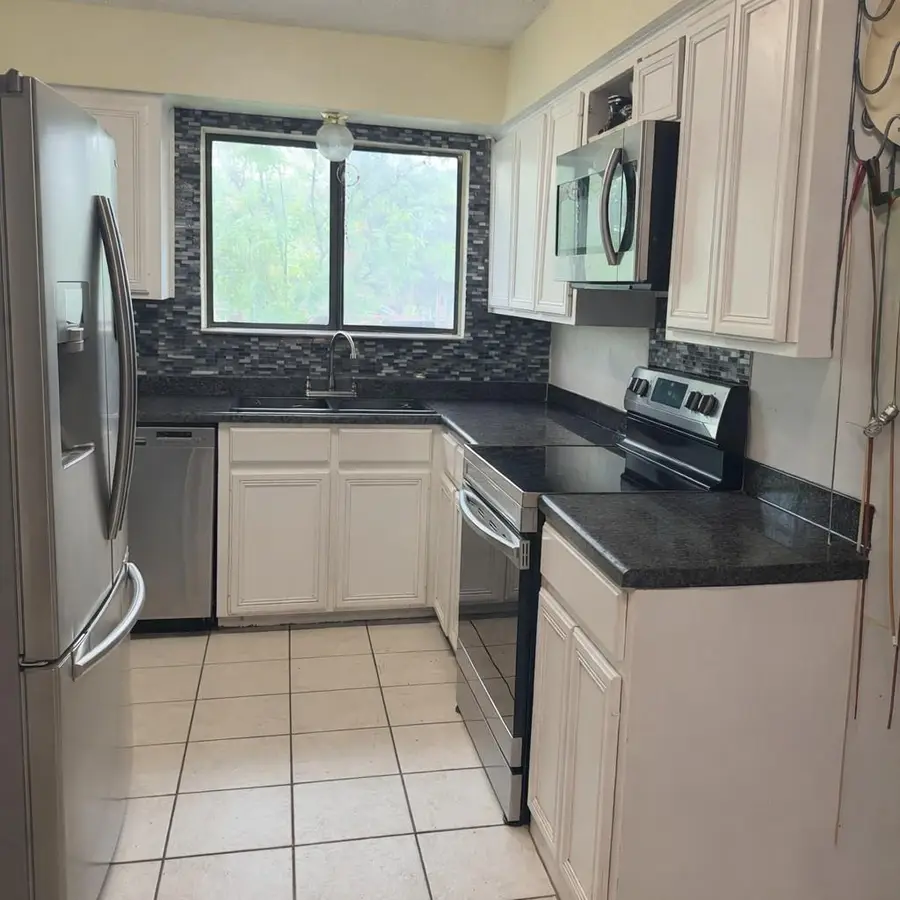 1704 S Walnut St, Georgetown, TX 78626 - #3