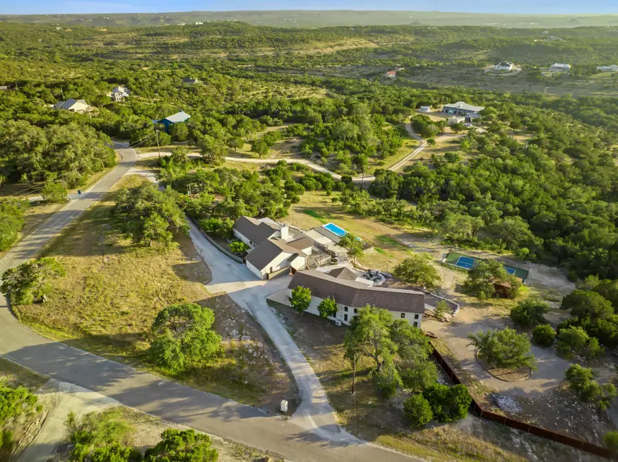 1300 Skyline Ridge Lookout, Wimberley, TX 78676 - #2