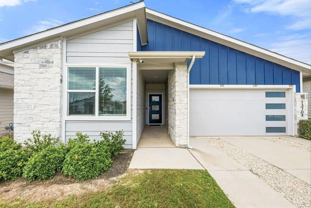 13704 Bavarian Forest Dr, Pflugerville, TX 78660 - #1