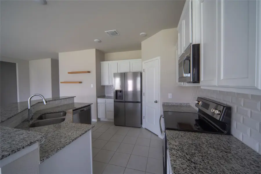 2208 Chia Ct, Temple, TX 76501 - Image #2