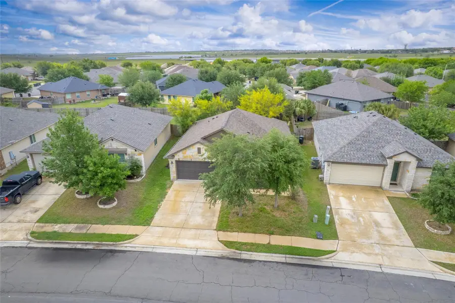 168 Cazador Dr, San Marcos, TX 78666 - #2