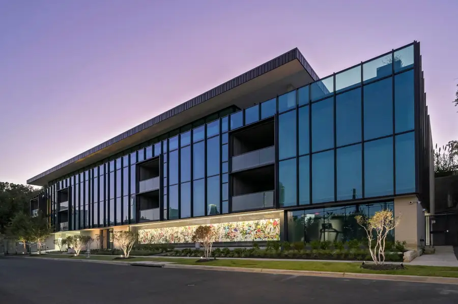 1006 Baylor St #201, Austin, TX 78703 - Image #2