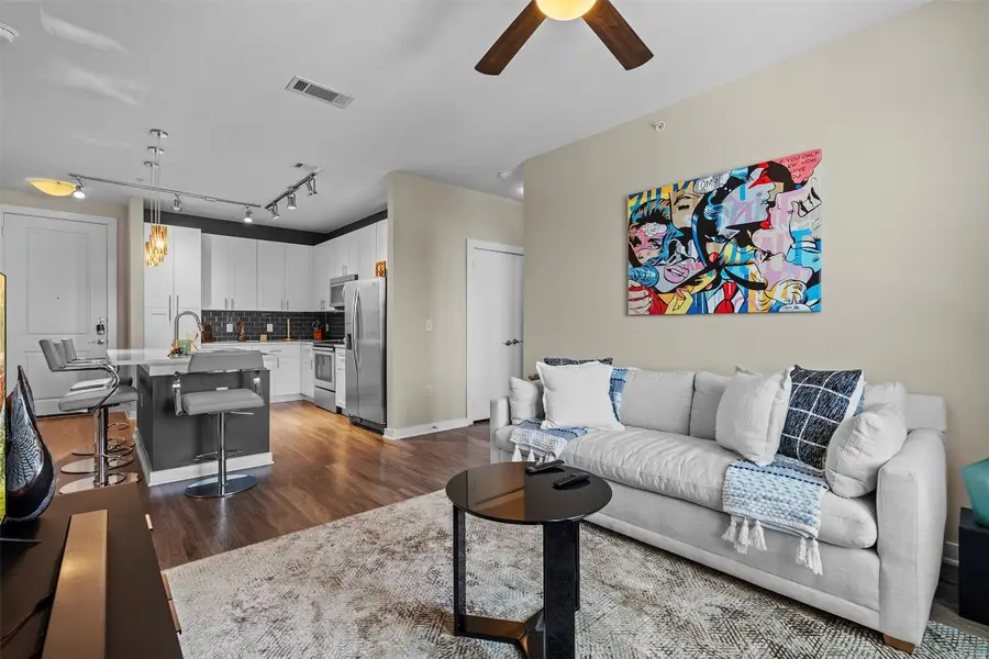 1900 Barton Springs Rd #5027, Austin, TX 78704 - Image #2