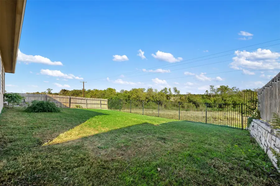 117 Liard River Rd, Hutto, TX 78634 - Image #2