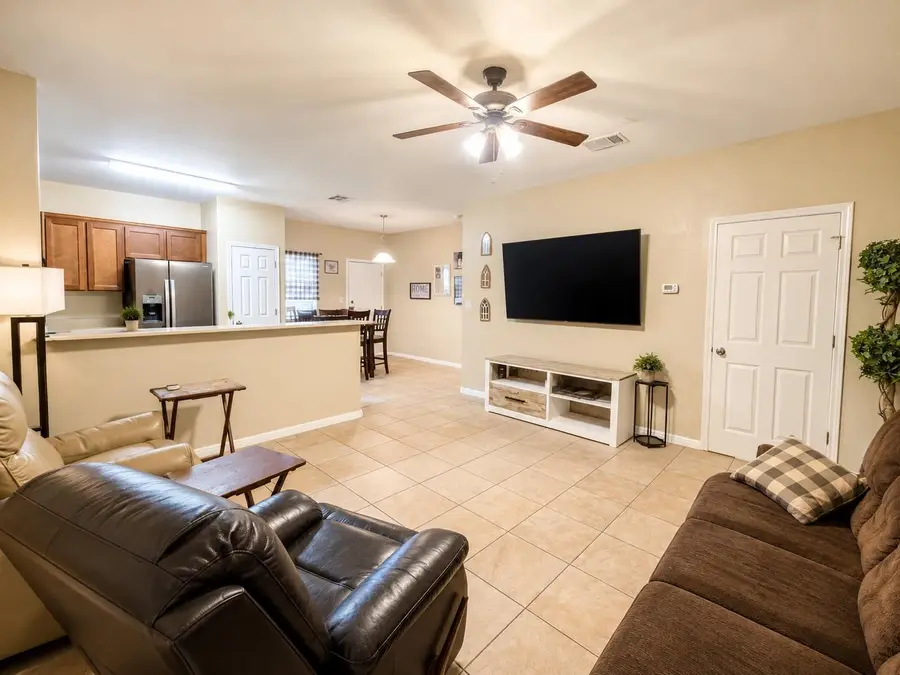 354 Carl Shipp Dr, Liberty Hill, TX 78642 - #2