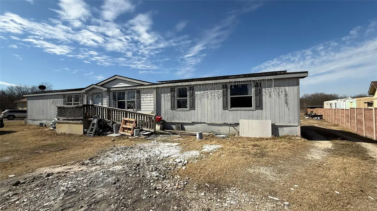 213 Cross Meadow Dr, Hutto, TX 78634 - #1