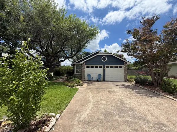 820 Russet Valley Dr, Cedar Park, TX 78613