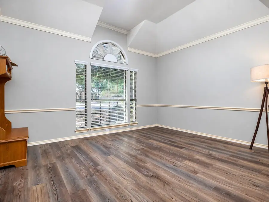 5210 Crooked Oak Cv, Austin, TX 78749 - #3