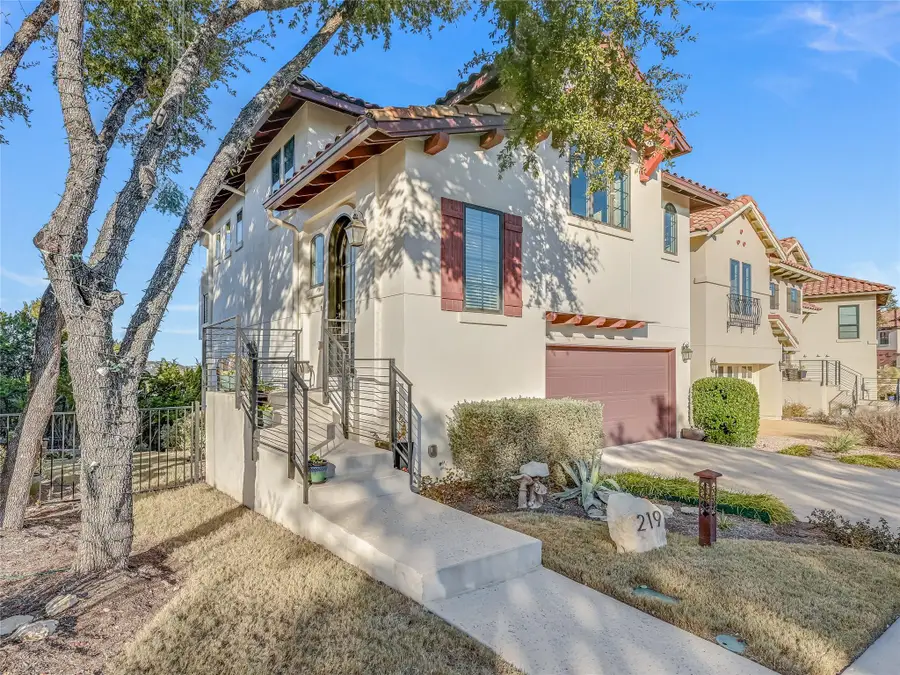 219 Honey Creek Ct #10, Austin, TX 78738 - #3