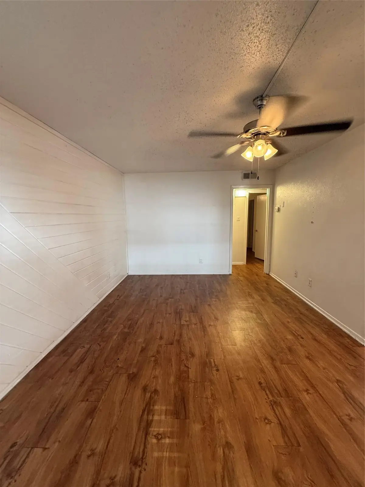 2704 Salado St #106, Austin, TX 78705 - Image #1