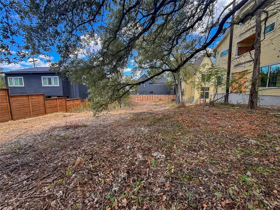 4602 Santa Anna St, Austin, TX 78721 - #2