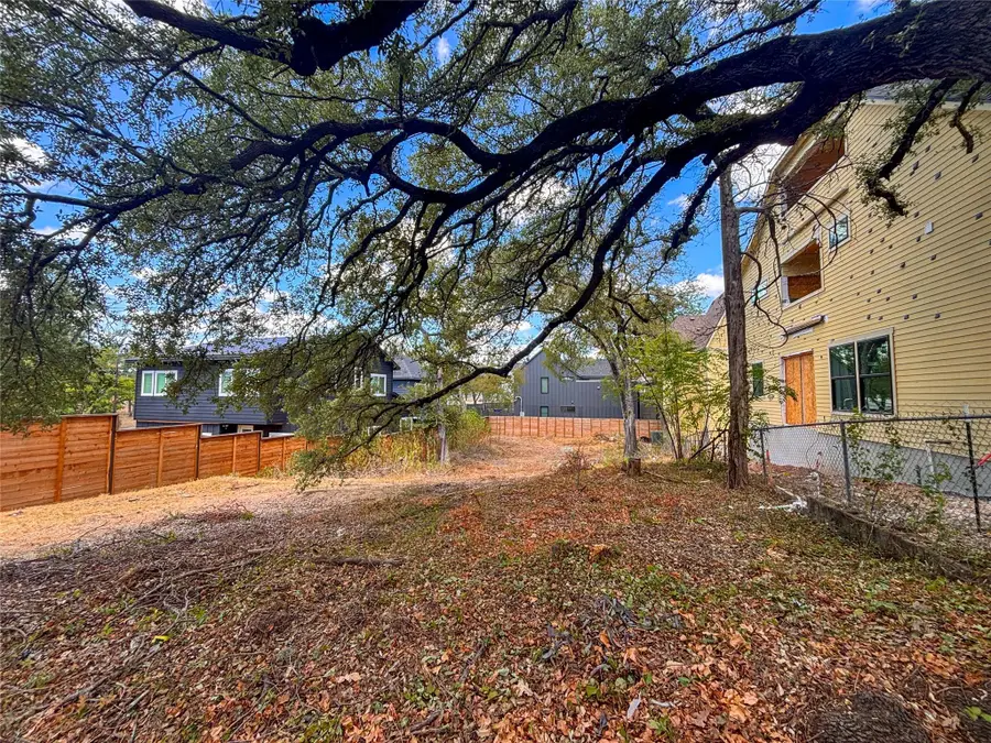 4602 Santa Anna St, Austin, TX 78721 - #3