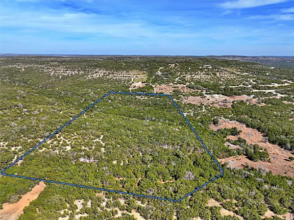 2102 Montell Rd, Wimberley, TX 78676