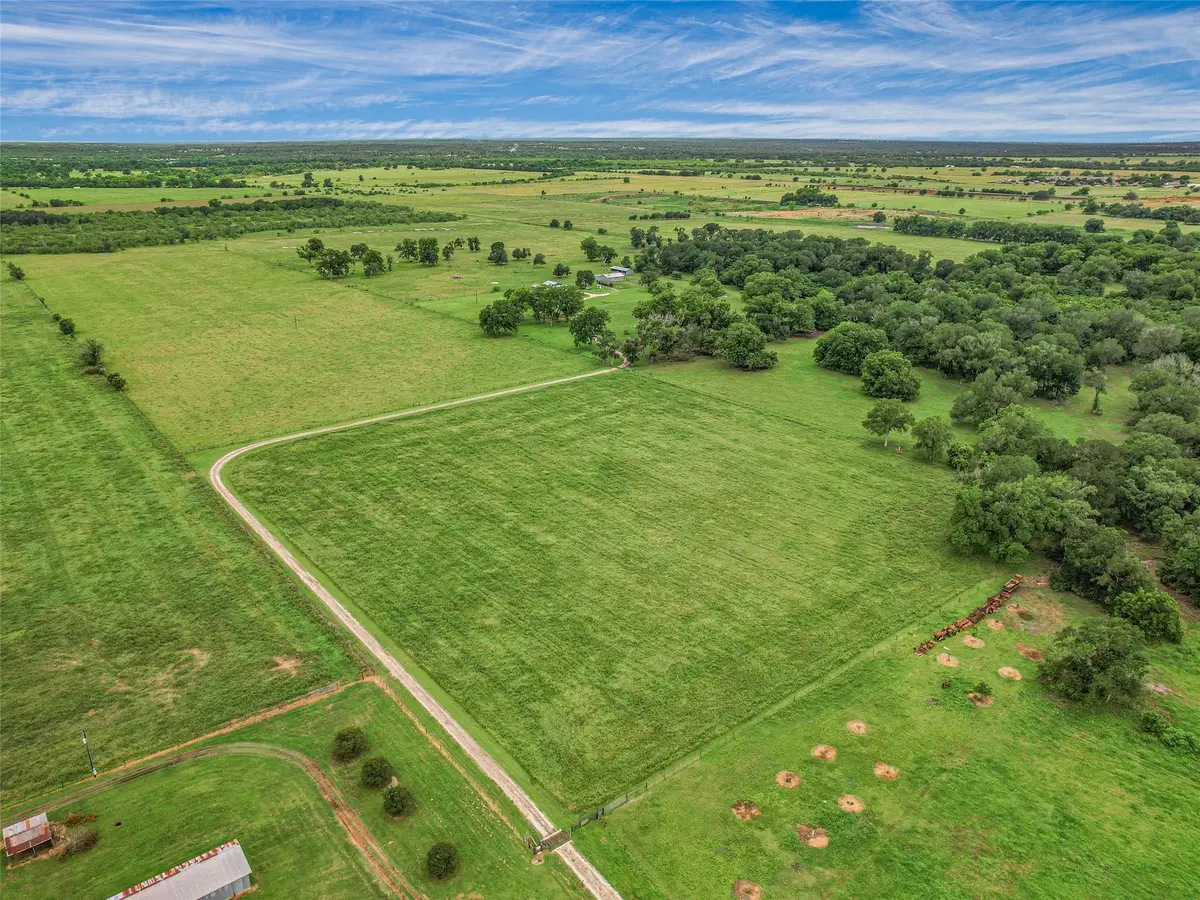 138 St. James Pl, Bastrop, TX 78602 - #1