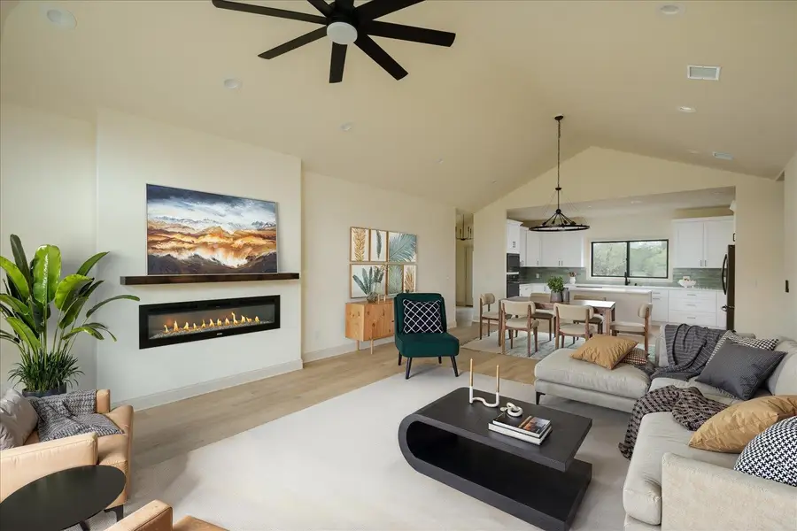 114 Rolling Hill Dr, Horseshoe Bay, TX 78657 - #3