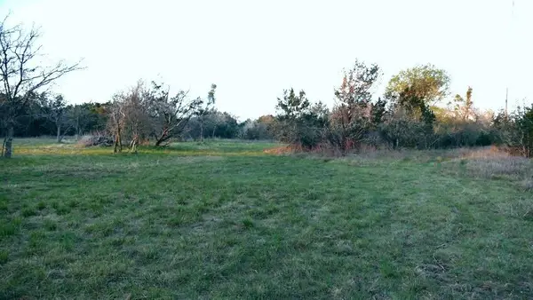 1141 Settlers Rd, San Marcos, TX 78666