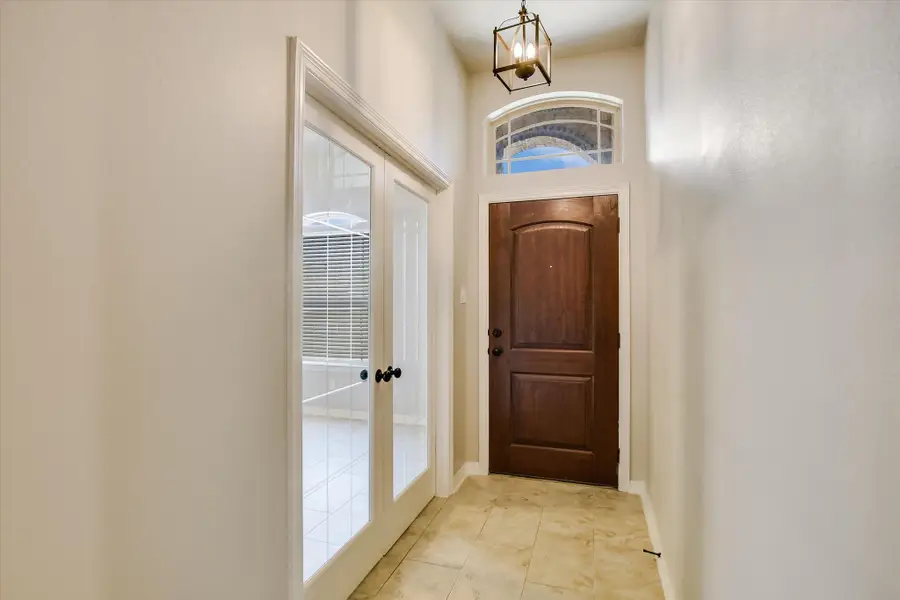 609 Holstein Dr, Belton, TX 76513 - Image #2