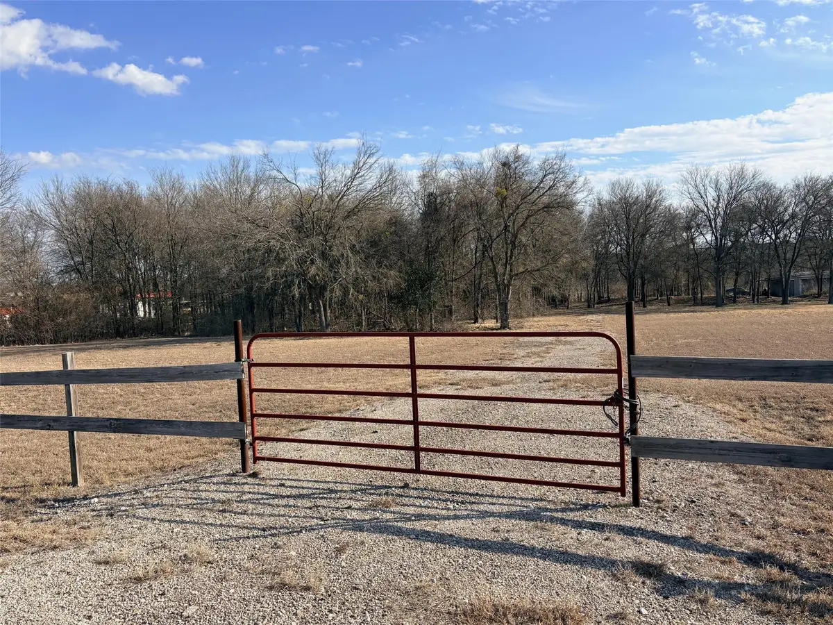 54 Ronald Rd, Georgetown, TX 78674 - #1