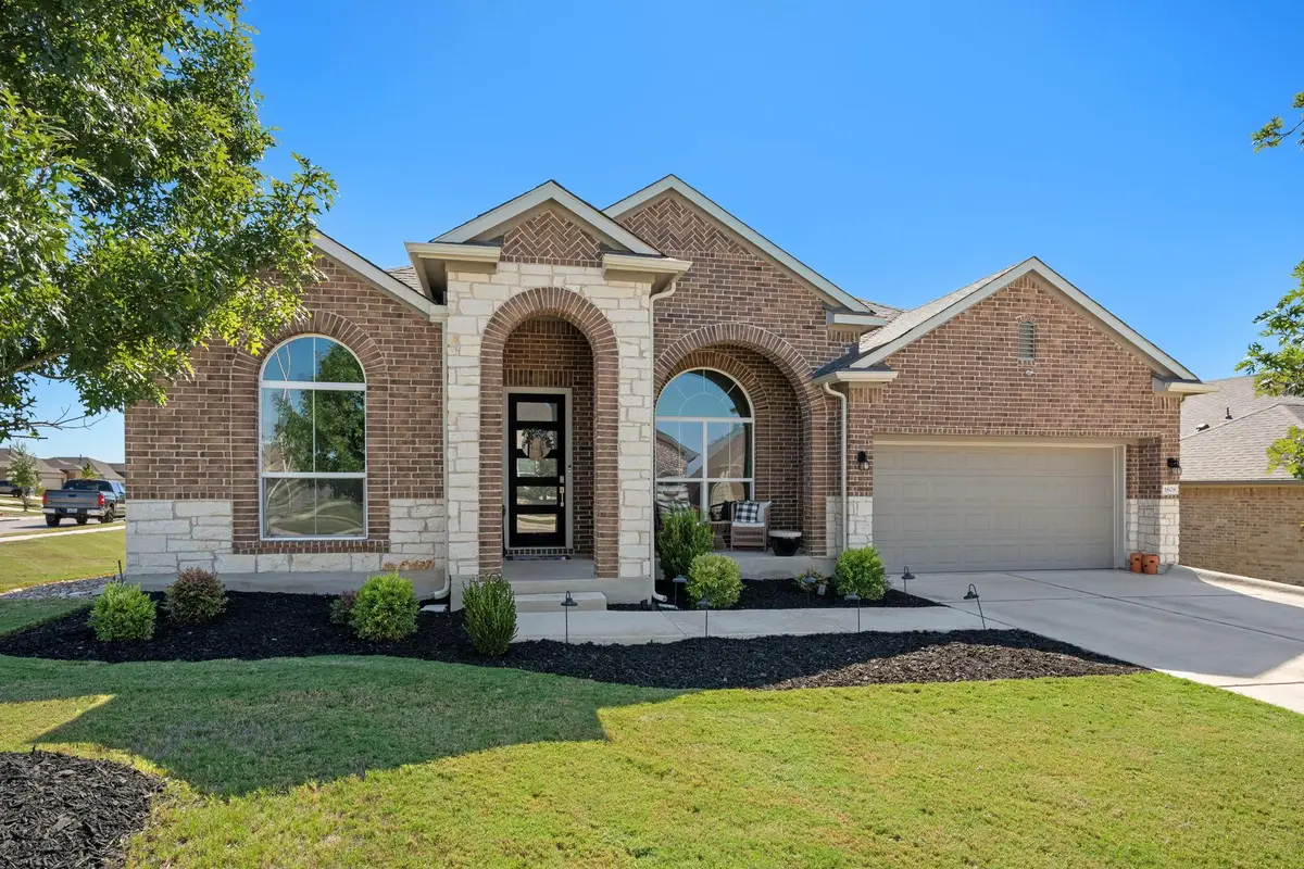 1808 Weavers Bnd, Georgetown, TX 78628 - Image #1