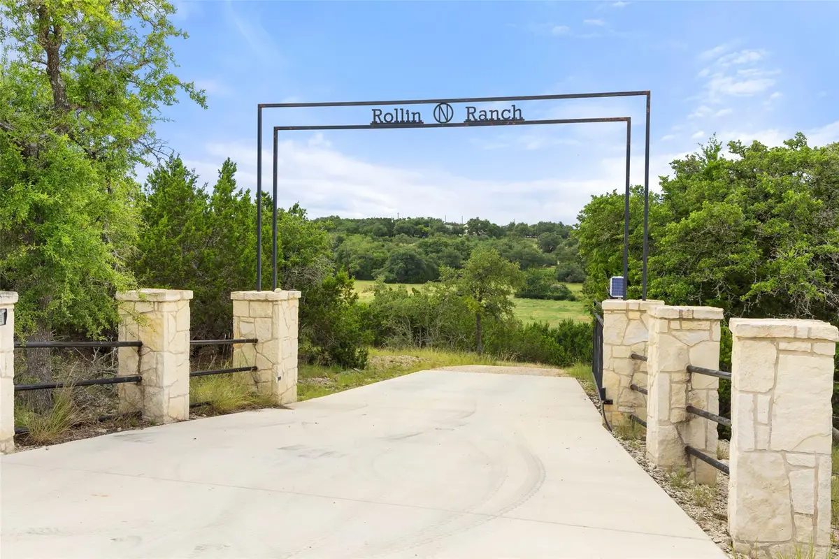 270 Rollin N Ranch Rd, Blanco, TX 78606 - Image #1
