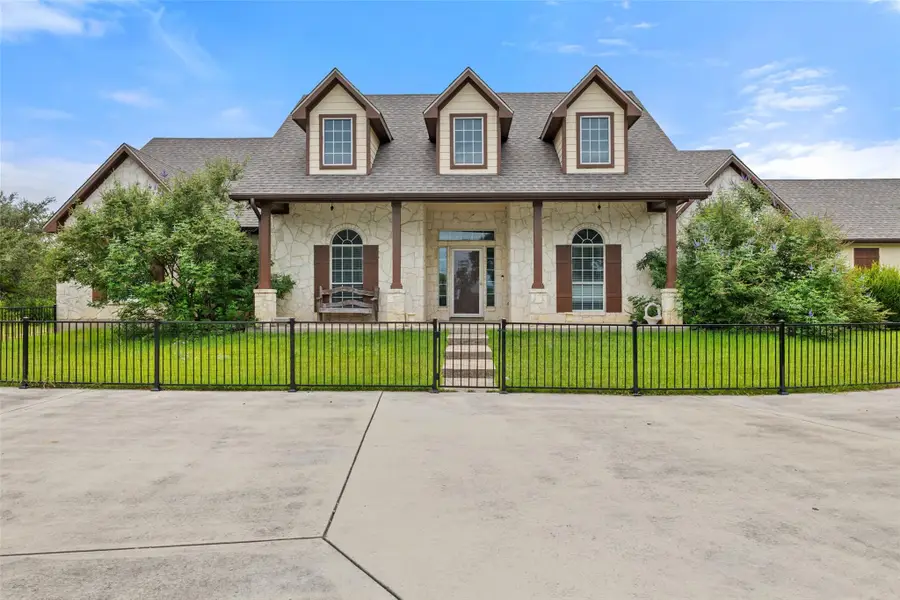 270 Rollin N Ranch Rd, Blanco, TX 78606 - Image #2