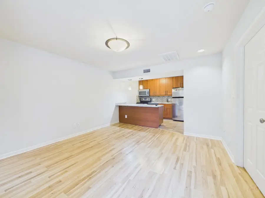 7685 Northcross Dr #921, Austin, TX 78757 - #2