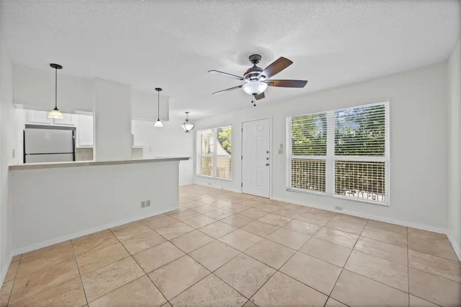 2220 Leon St #203, Austin, TX 78705 - #3