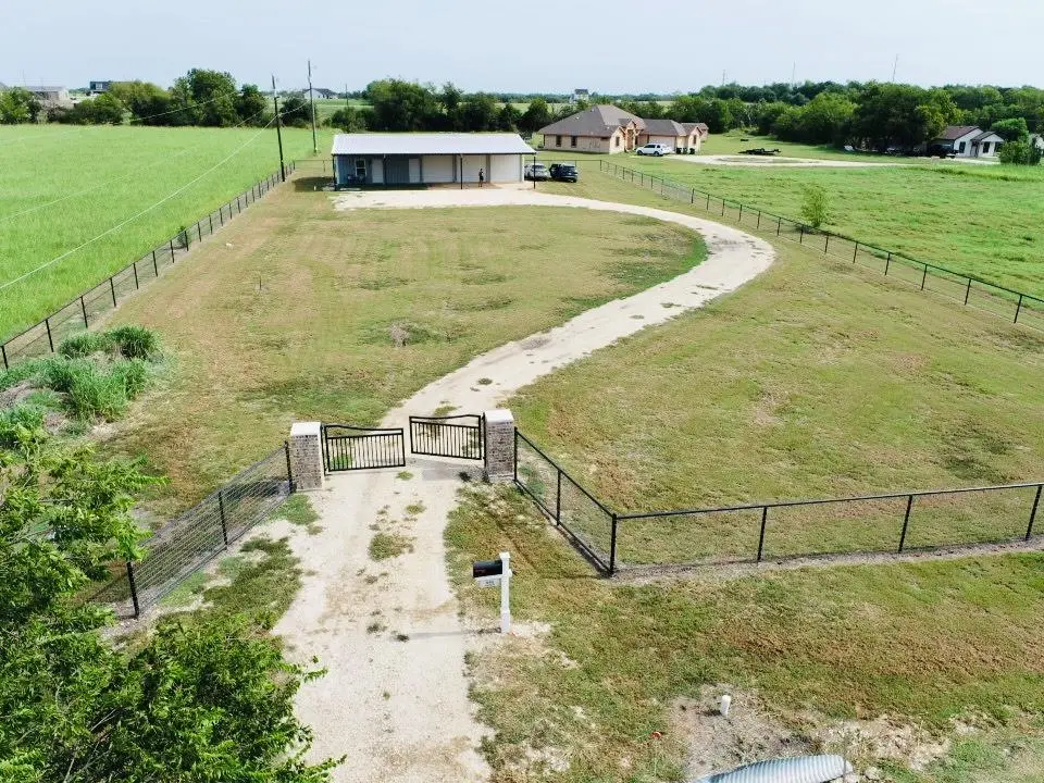 510 Towery Dr, Holland, TX 76534 - Image #1