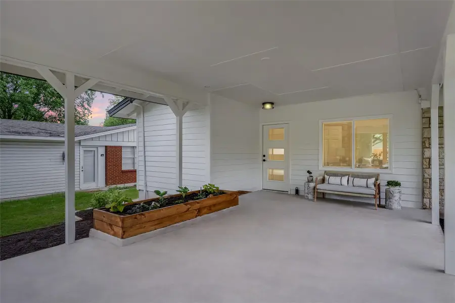 5907 Eureka Dr, Austin, TX 78745 - #2