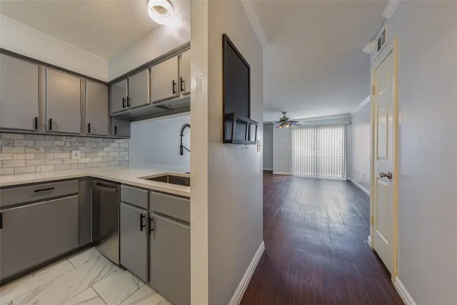 501 W 26th St #103, Austin, TX 78705 - #2