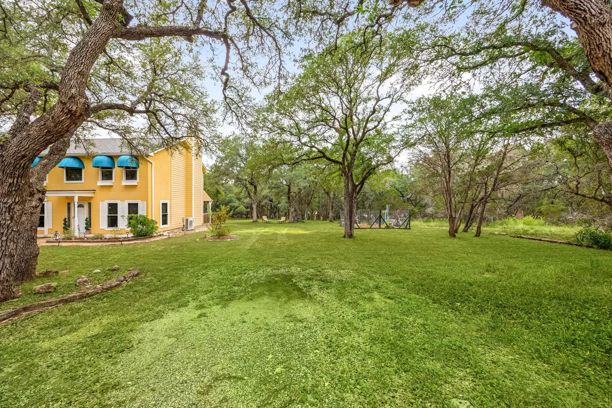 20 Westwood Dr, Wimberley, TX 78676 - #1