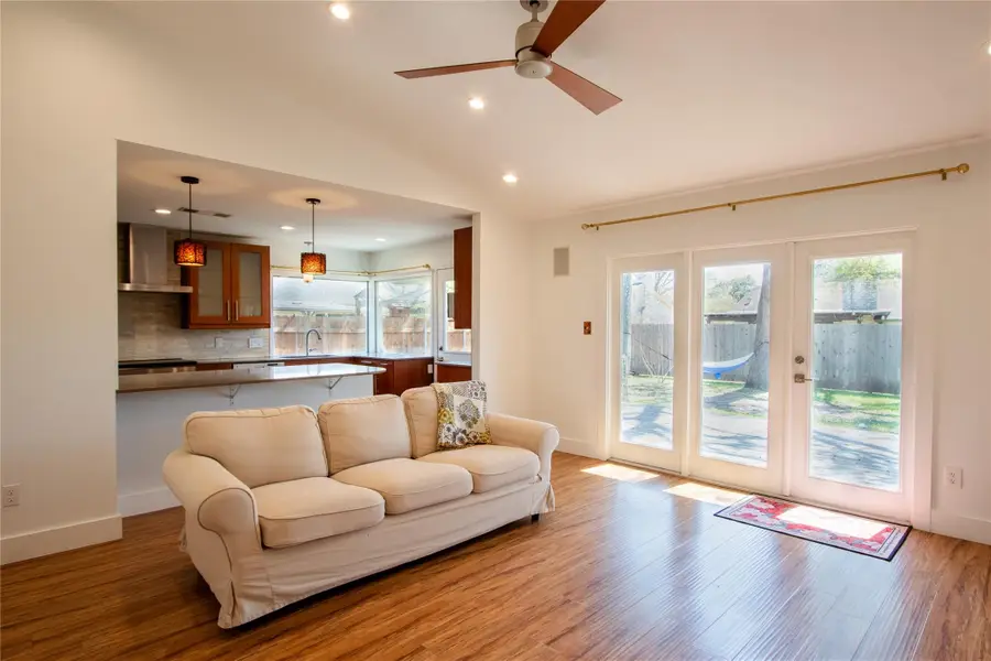 505 Chihuahua Trl, Austin, TX 78745 - #3