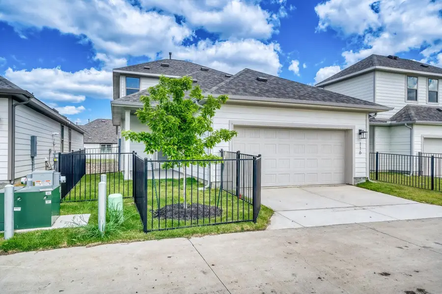 116 International St, Buda, TX 78610 - #3