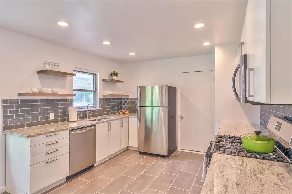 8107 Lazy Ln, Austin, TX 78757 - #1