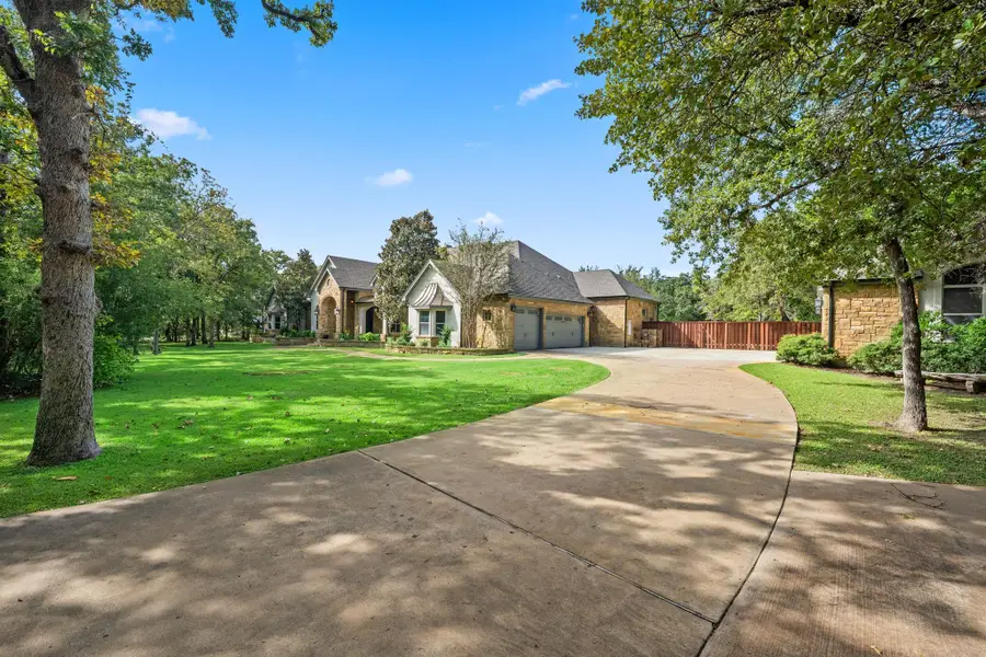 499 Arbors Cir, Elgin, TX 78621 - #3