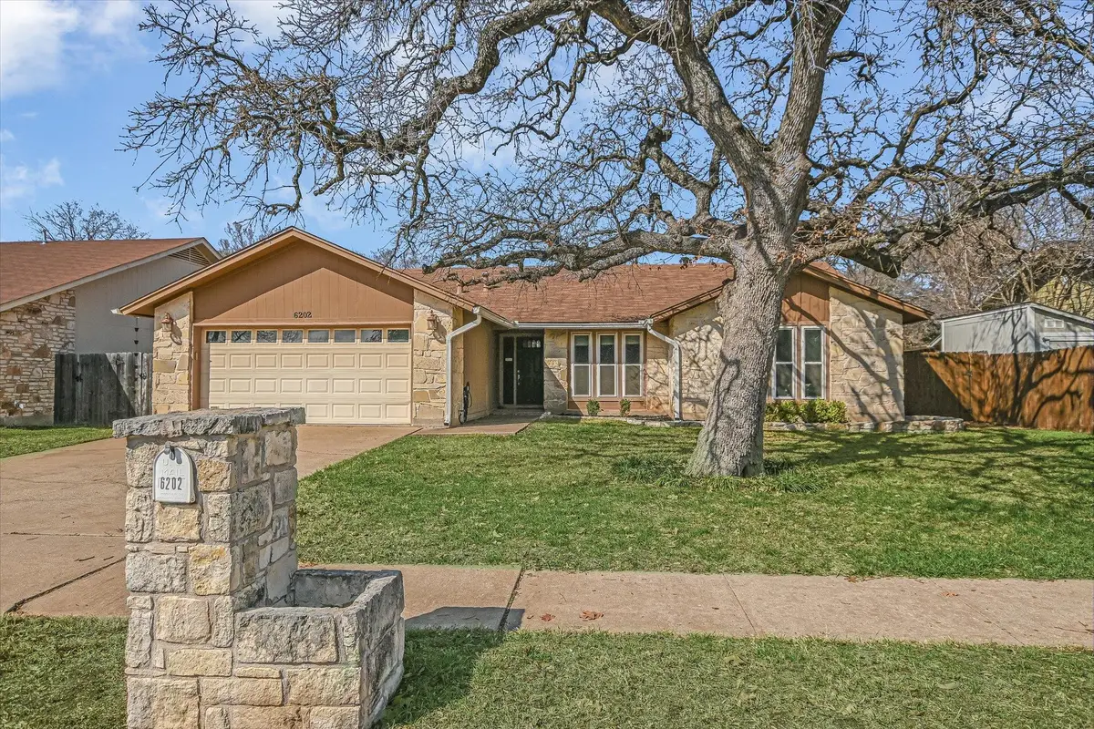 6202 Sun Vista Dr, Austin, TX 78749 - #1