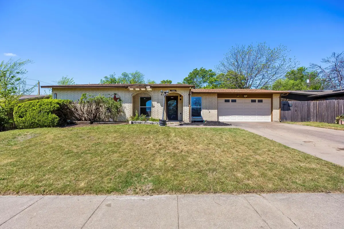 2305 Athens St, Killeen, TX 76541 - #1