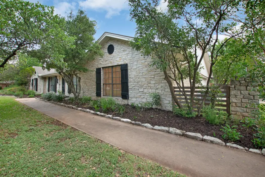 3006 Fox Hollow St, Round Rock, TX 78681 - #3