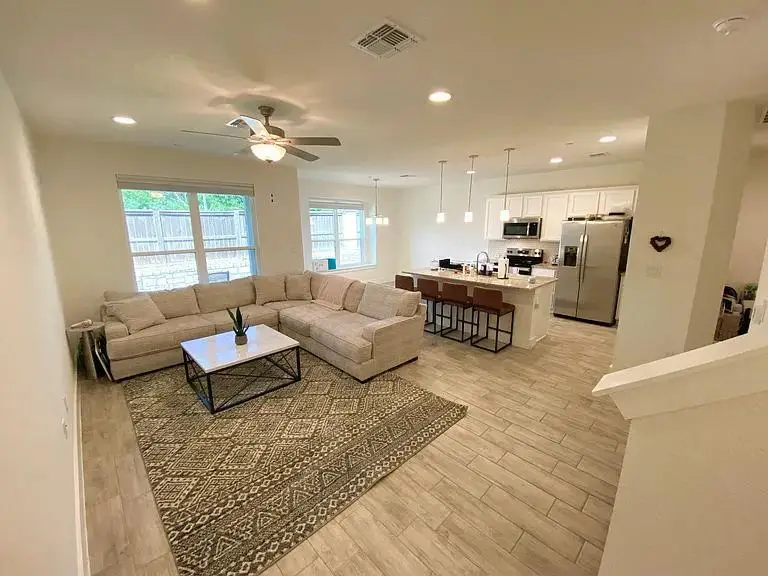 11312 Gadsen Ln, Austin, TX 78754 - #2