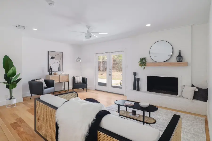 1704 Alleghany Dr, Austin, TX 78741 - #3